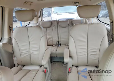 2007 Hyundai Entourage Gls z USA, uszkodzony, nr VIN KNDMC233576020973